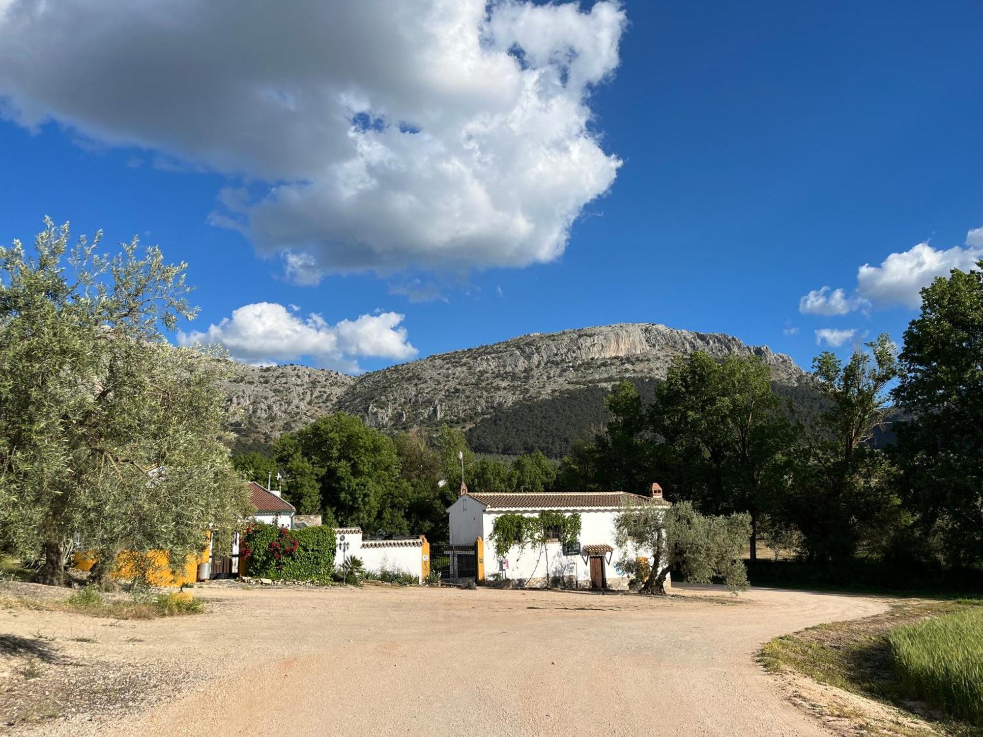 El Patio Del Molino - Hostal Rural Вільянуева-дель-Трабуко Екстер'єр фото